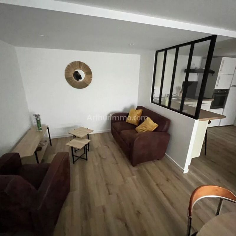 Louer appartement de 2 pièces 42 m² 600 € à Lanrodec (22170) : une annonce Arthurimmo.com