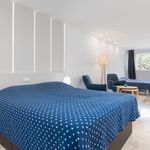 Rent 3 bedroom apartment of 170 m² in Marbella