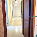 Affitto 3 camera appartamento di 125 m² in Taranto