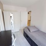 Appartement de 65 m² avec 4 chambre(s) en location à Cergy