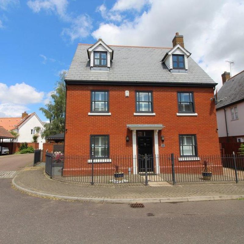 4 bedroom detached house to rent Priory Heath