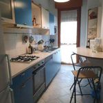 Rent 4 bedroom apartment of 100 m² in Milan