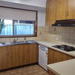 Rent 3 bedroom house in Red Cliffs