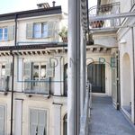 Affitto 5 camera appartamento di 270 m² in Turin