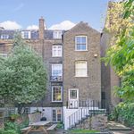 Rent 4 bedroom house of 248 m² in London