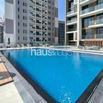 Rent 1 bedroom apartment of 61 m² in Dubai