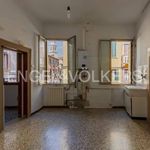 Rent 5 bedroom apartment of 125 m² in Venezia