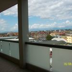 Affitto 3 camera appartamento di 94 m² in Pescara