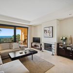 Rent 2 bedroom apartment of 130 m² in La Quinta