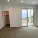 Rent 2 bedroom apartment of 142 m² in Ventura