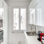 Rent 1 bedroom apartment of 62 m² in paris