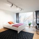 Miete 7 Schlafzimmer wohnung in Berlin