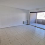 Rent 3 bedroom apartment of 63 m² in Grabels