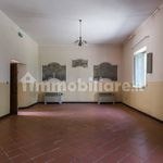 Affitto 5 camera casa di 5000 m² in Pesaro