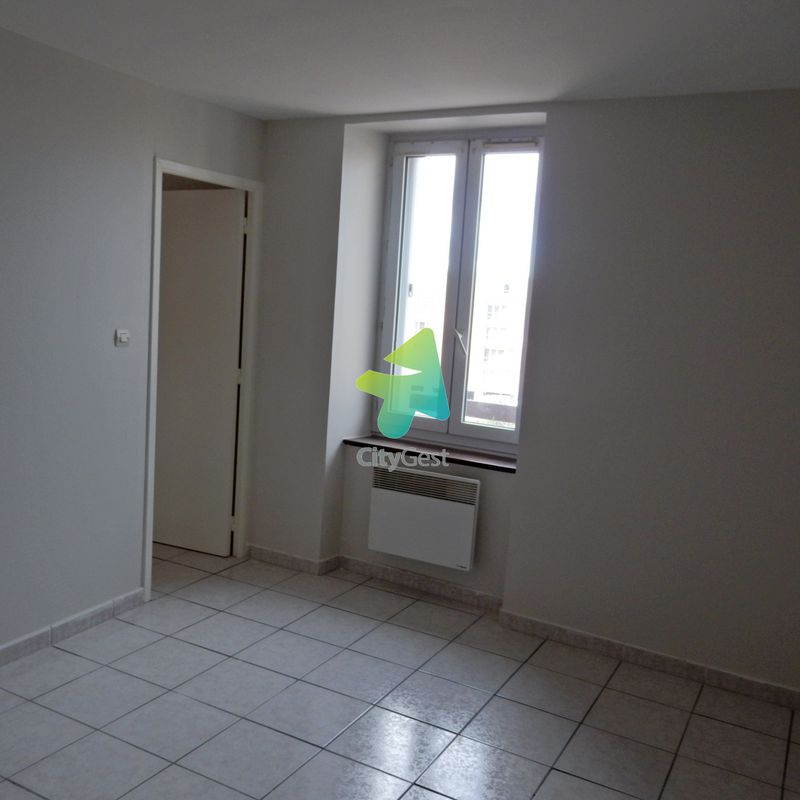 Location APPARTEMENT T2