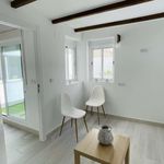 Rent 5 bedroom apartment of 80 m² in Manises