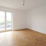 Miete 3 Schlafzimmer wohnung von 83 m² in Frankfurt
