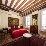 Rent 1 bedroom apartment of 36 m² in Paris 3e Arrondissement