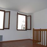 Rent 2 bedroom apartment of 31 m² in Rodez