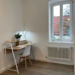 Rent 1 bedroom apartment of 49 m² in Stuttgart