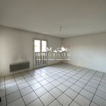 Rent 4 bedroom apartment of 85 m² in Aiton