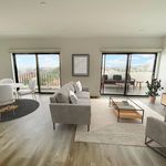 Rent 3 bedroom apartment of 141 m² in Los Angeles