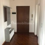 Affitto 3 camera appartamento di 75 m² in Legnago