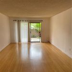 Rent 1 bedroom apartment of 70 m² in Huntington Beach
