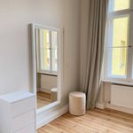 Rent 5 bedroom apartment of 190 m² in Berlin