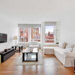 Rent 1 bedroom flat of 68 m² in London