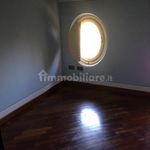 Rent 5 bedroom house of 180 m² in Modena