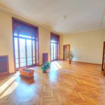 Rent 5 bedroom apartment of 301 m² in Rome