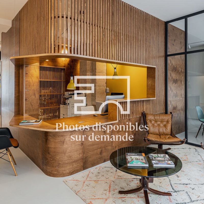 Appartement avec balcon et place de stationnement privative à Villefranche sur Saône – Espaces Atypiques