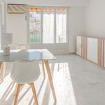 Rent 1 bedroom apartment of 28 m² in Nice