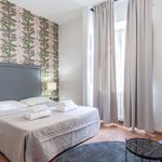 Rent 3 bedroom apartment of 130 m² in Firenze