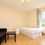Rent 4 bedroom student apartment in London