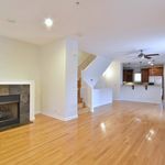 Rent 2 bedroom apartment of 2200 m² in Evanston