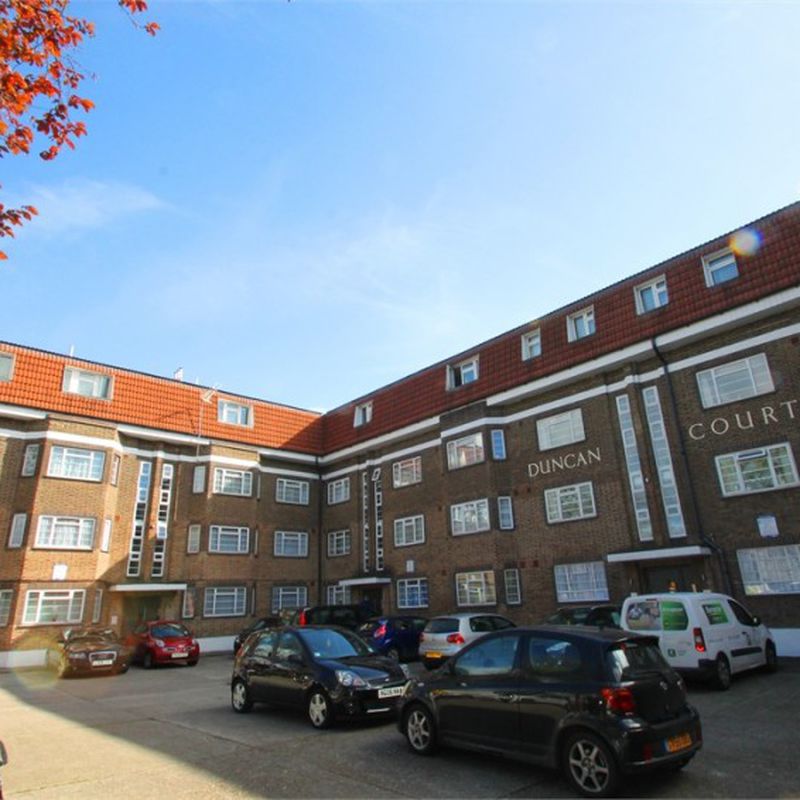 Winchmore Hill - £1,300 PCM Chigwell Row