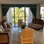 Rent 2 bedroom apartment of 1050 m² in Boca Raton