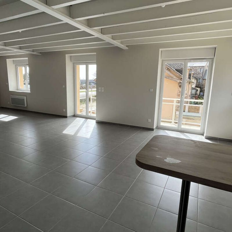 Location appartement 3 pièces 90 m² Luc-la-Primaube (12450)