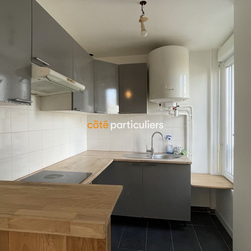 Location
Appartement
 33 m² - 
 2 Pièces - 
Villeneuve-Saint-Georges (94190)