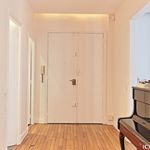 Rent 3 bedroom apartment of 120 m² in Neuilly-sur-Seine