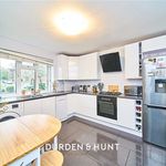 Rent 3 bedroom flat in Woodford Green
