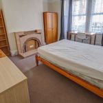 Rent 5 bedroom flat in Exeter