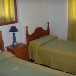 Rent 3 bedroom apartment of 85 m² in Cádiz