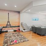 Rent 4 bedroom apartment of 377 m² in Chantilly