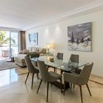 Rent 3 bedroom apartment of 204 m² in Puerto Banús