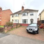Rent 4 bedroom house in Leamington Spa
