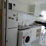 Rent 1 bedroom apartment of 38 m² in Khlong Tan