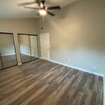 Rent 2 bedroom apartment of 1100 m² in Costa Mesa